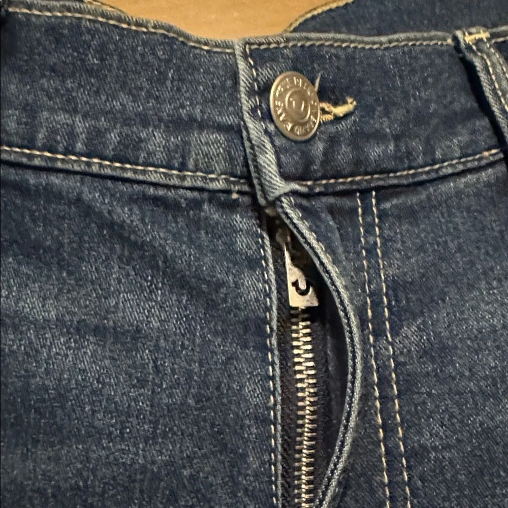True Religion flap pockets
